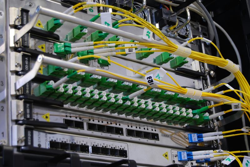 data_center_fiber.jpg